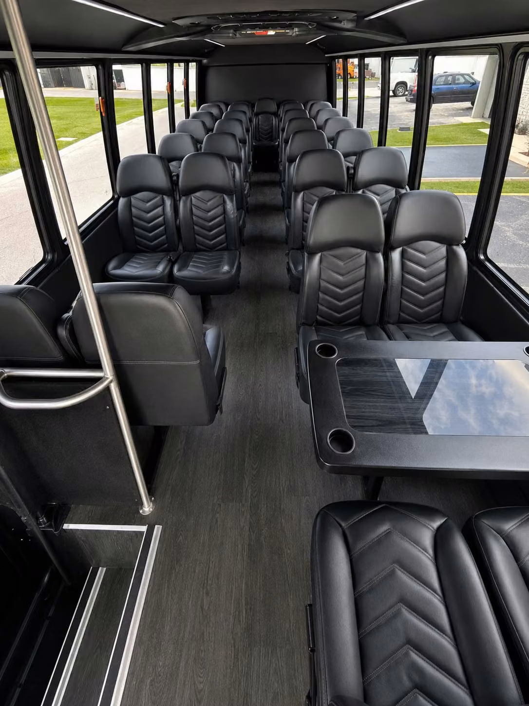 elk grove 18 passenger minibus rental