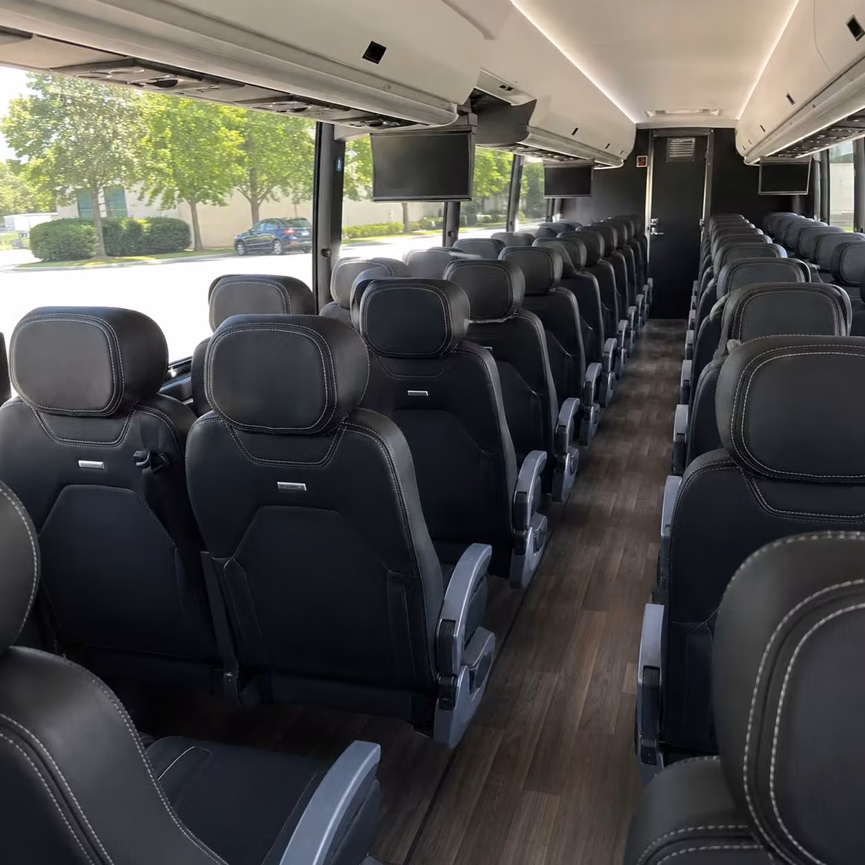 elk grove groups rely on charter buses for sacramento international airport transfers