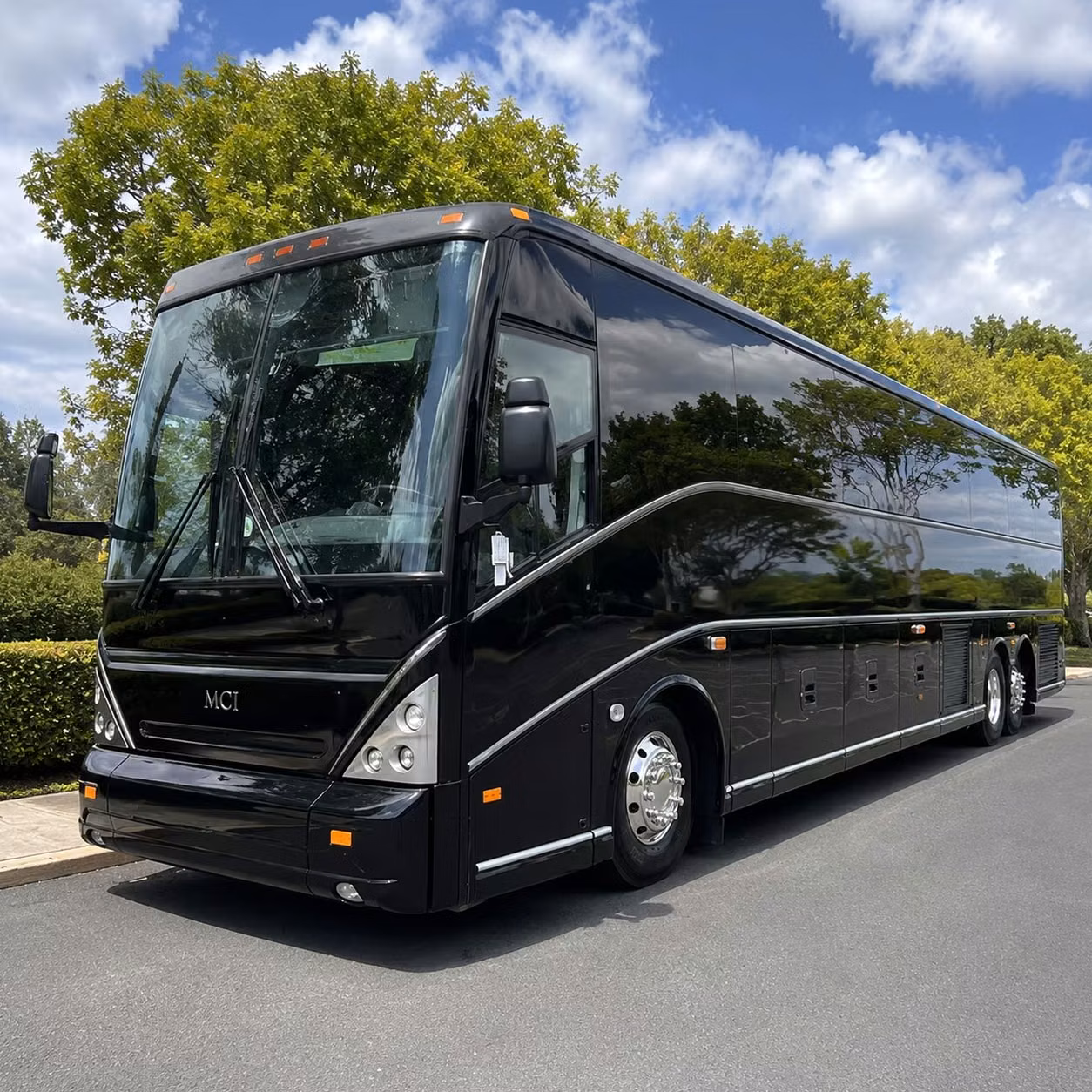 golden 1 center concert buses from elk grove are easy to book