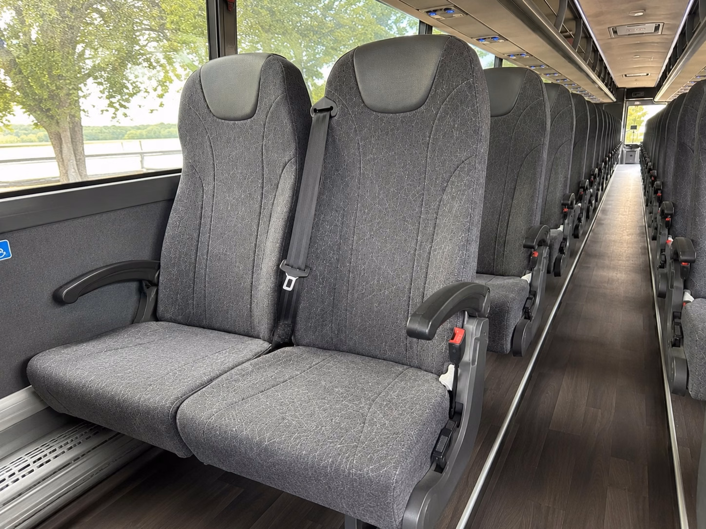 how where and when you are traveling affects elk grove charter bus rates